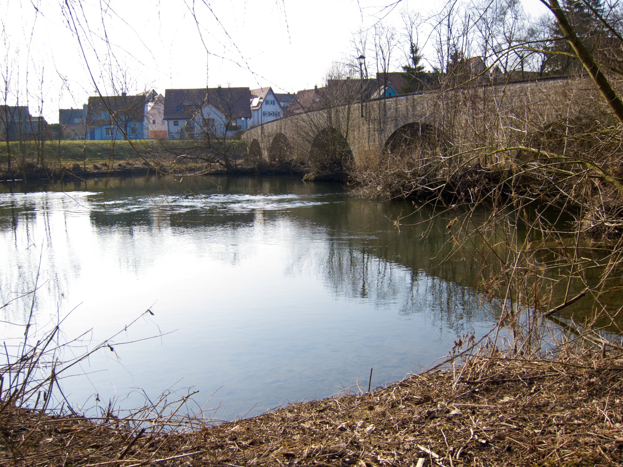 Jagstbrücke in Jagsthausen Wanderung vom Kloster Schöntal über den jüdischen Friedhof nach Jagsthausen und nach Berlichingen