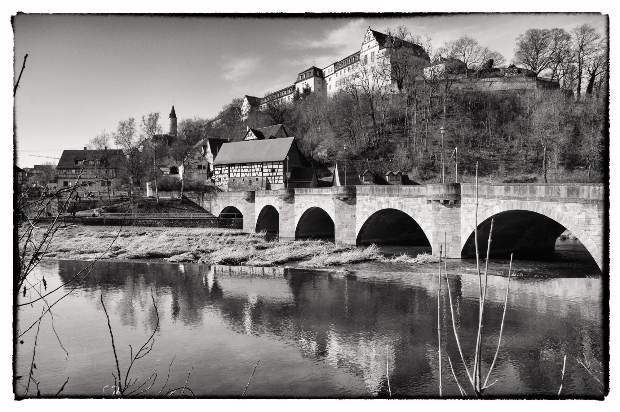 Kirchberg an der Jagst Jagstbrücke in Kirchberg mit Schloss und Altstadt