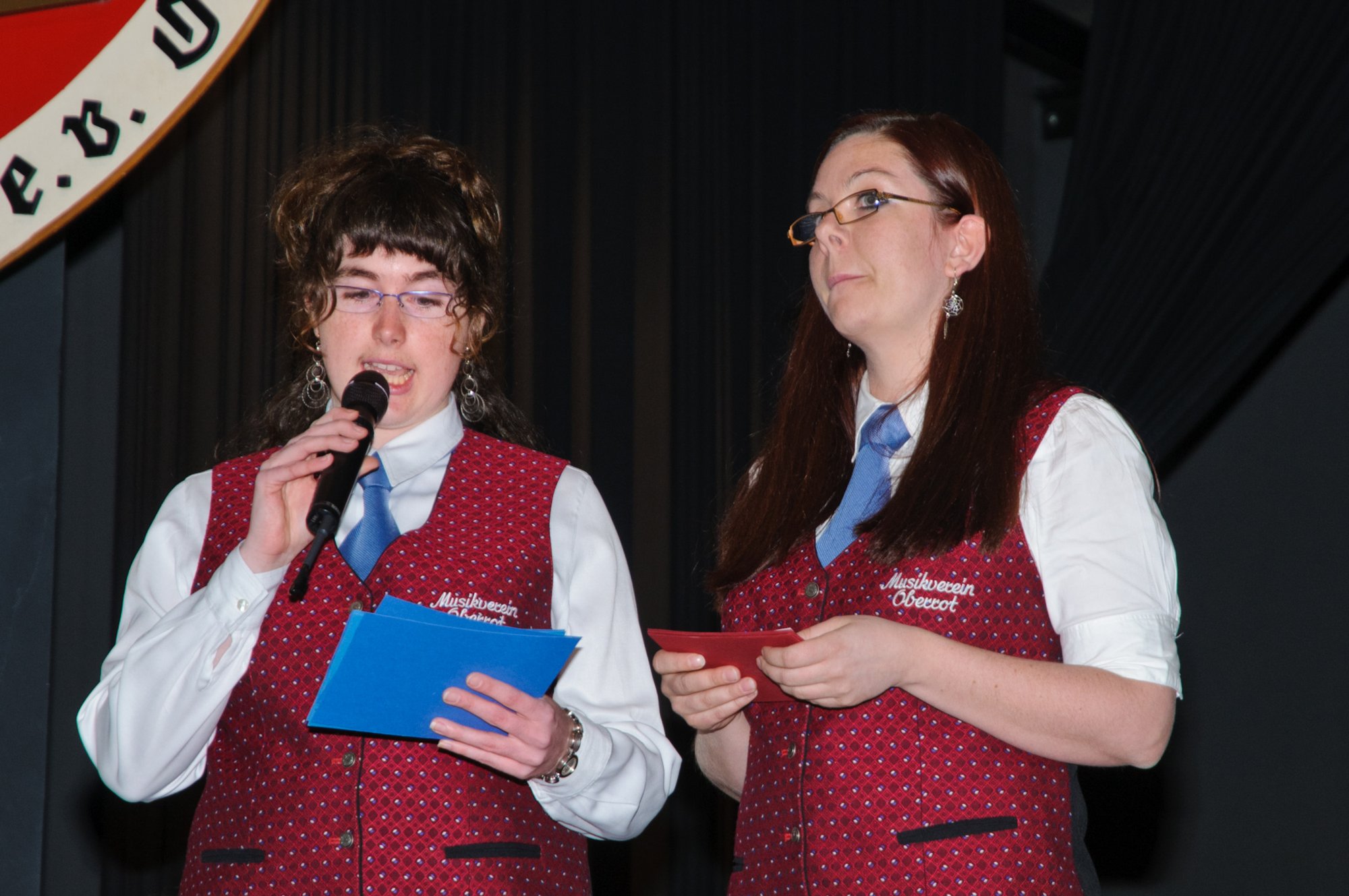 Vorösterliches Konzert des Musikvereins Oberrot Vorösterliches Konzert des Musikvereins Oberrot in der Kultur- und Festhalle Oberrot am 16. April 2010 unter Leitung von Siegmar Dierolf und Wolfgang Klenk.