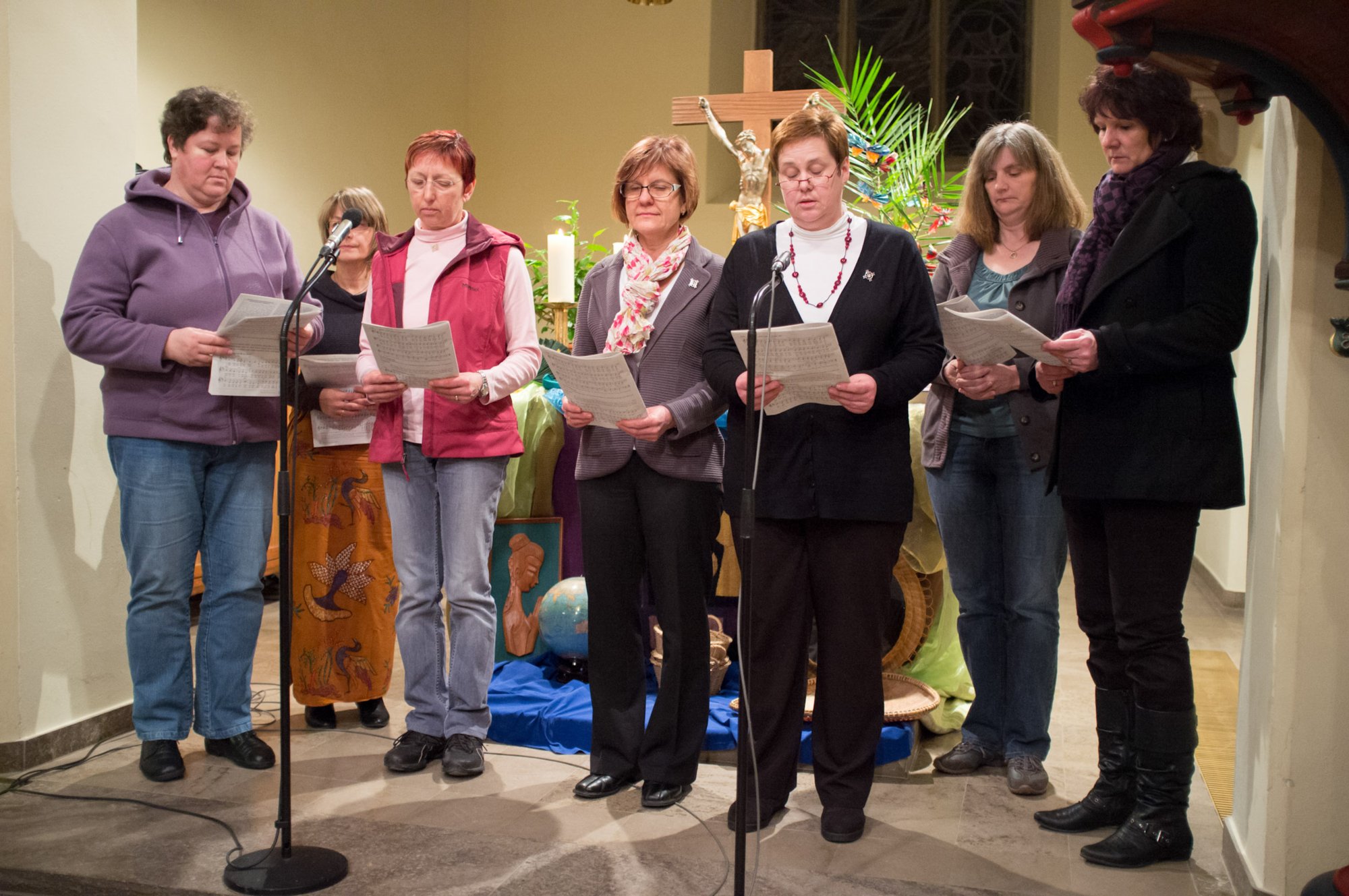 Weltgebetstag 2012 Gottesdienst zum Weltgebetstag 2012 in der Bonifatius-Kirche Oberrot. Liturgie kam aus Malaysia.