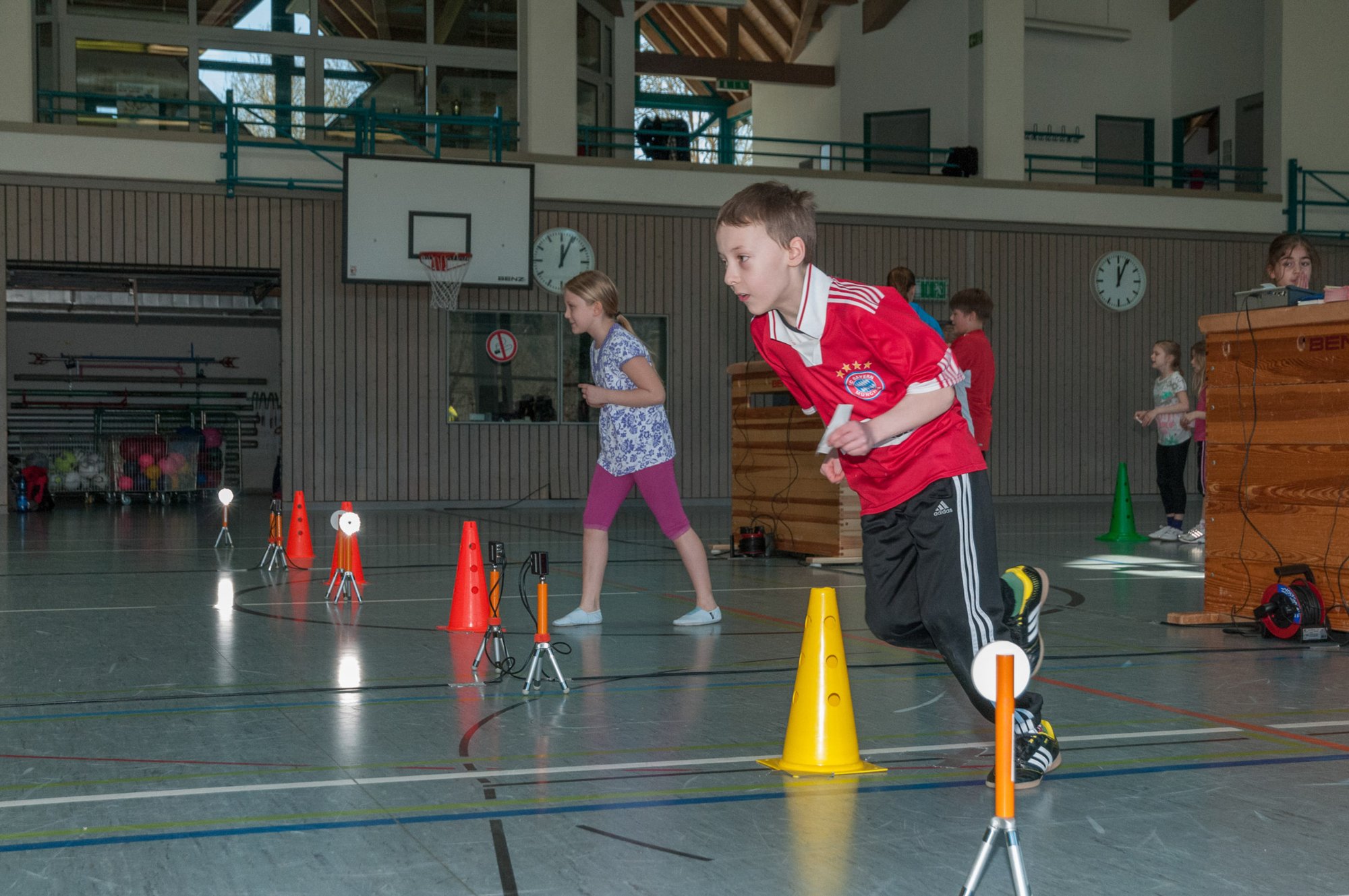 Speed4 Projekt Speed4 an der GWRS Oberrot. Computergeschützter Laufparcours.