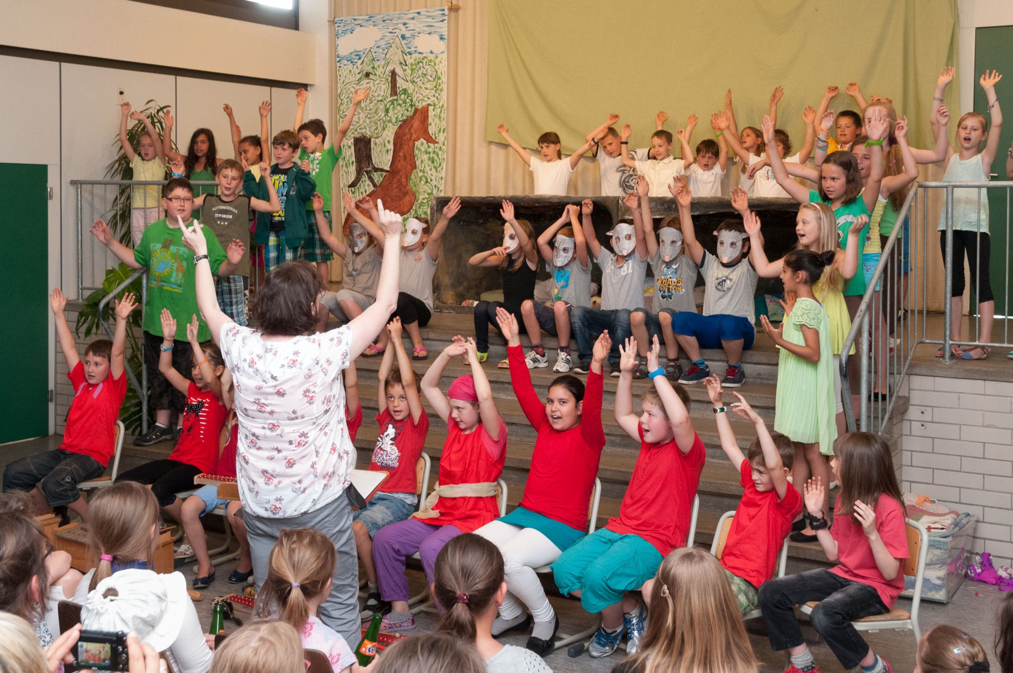 Schulfest an der Grund- und Werkrealschule in Oberrot Schulfest an der Grund- und Werkrealschule in Oberrot. Stück Siebenschläfer.