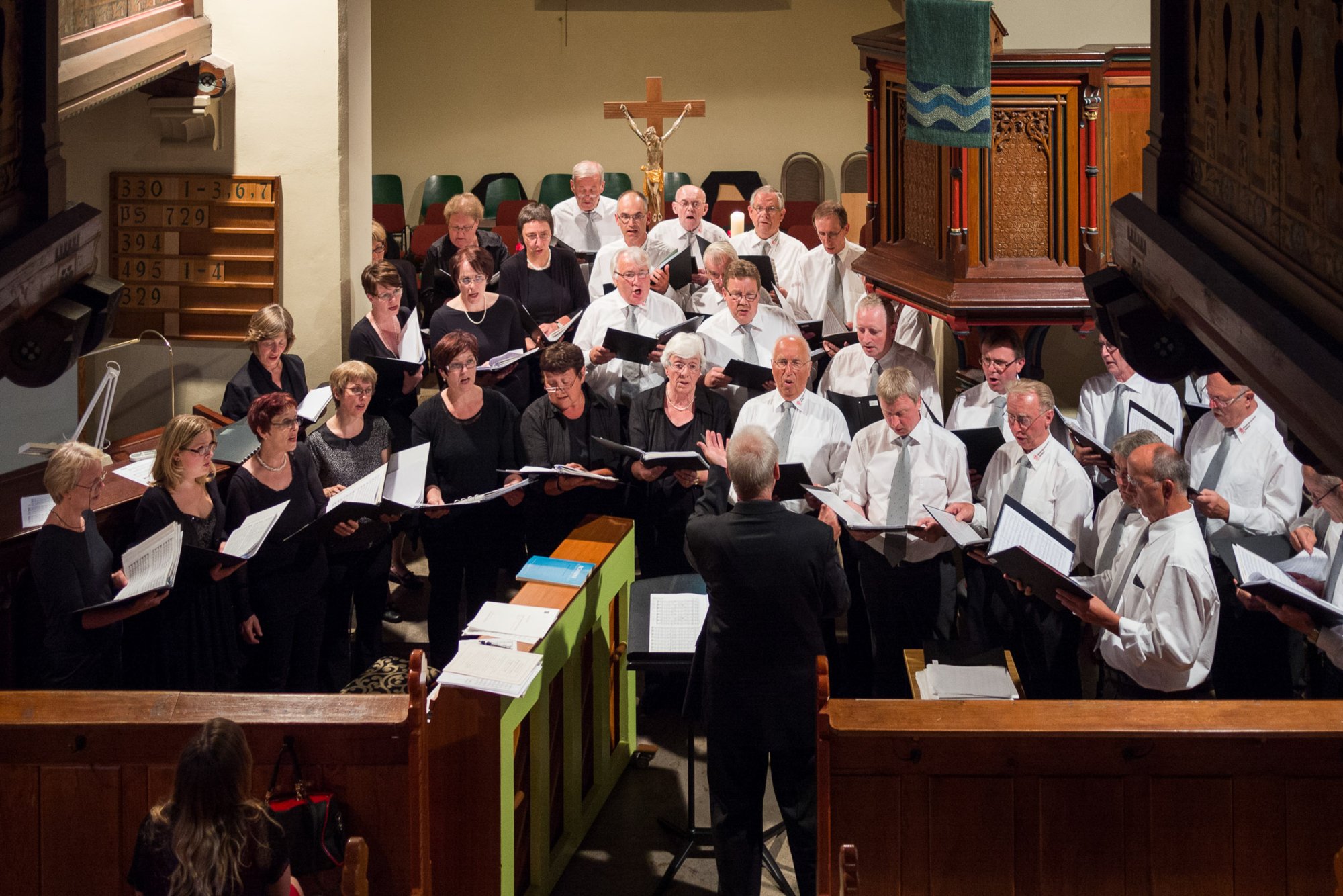 Perlen geistlicher Chormusik Perlen geistlicher Chormusik. Gemeinsamer Auftritt aller drei Chöre.
