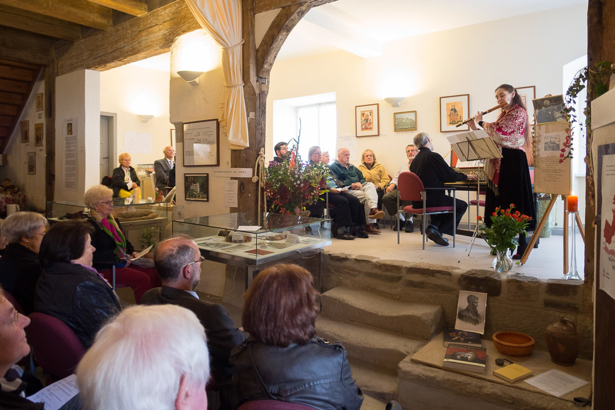 Dmitri Subow (Virginal) und Galina Matjukowa (Traversflöte) Konzert zum Saisonende des ehemaligen Freien Adelssitzes in Oberrot mit Dmitri Subow (Virginal) und Galina Matjukowa (Traversflöte).