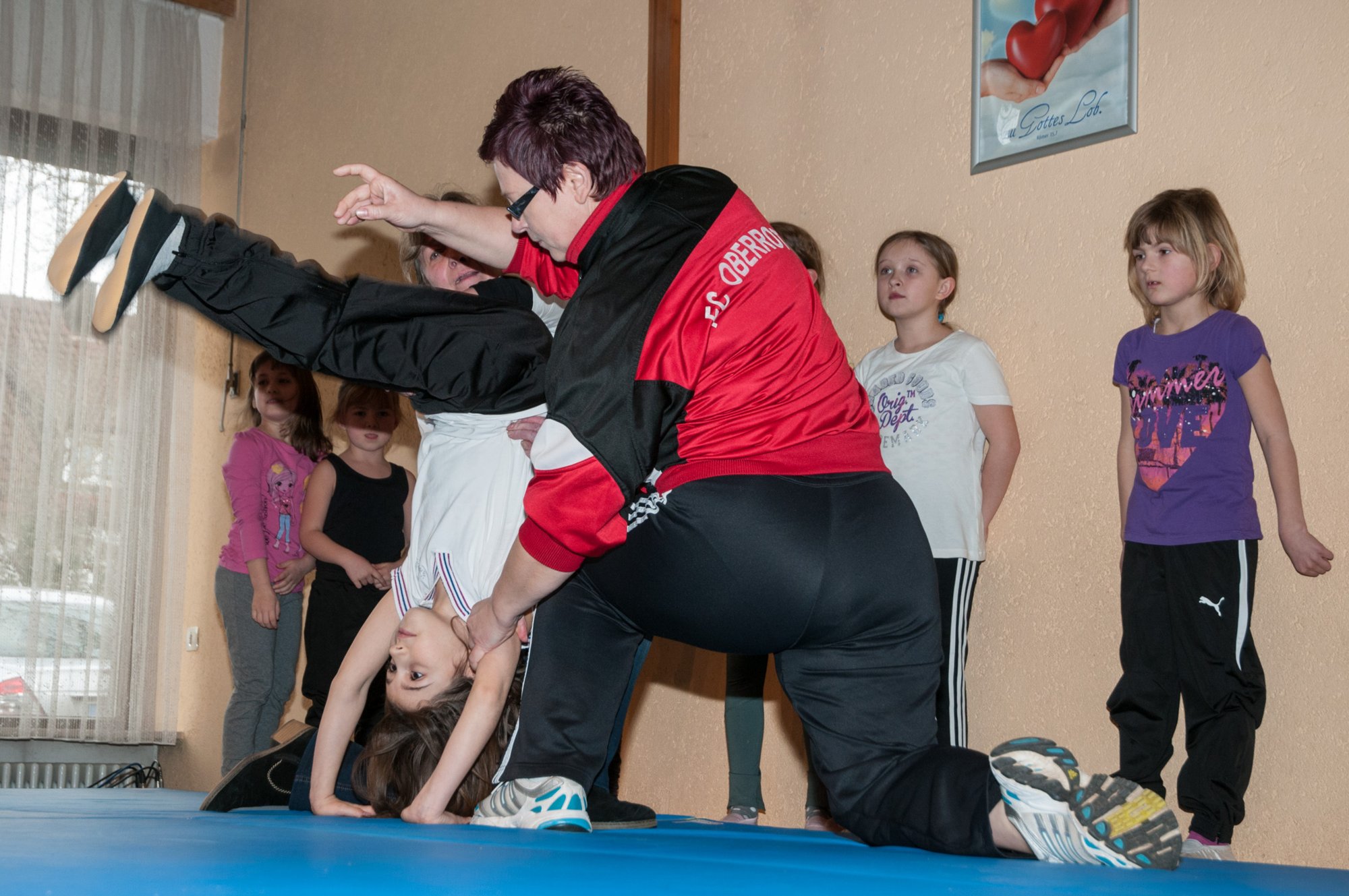 Seniorenclub Aufführung der Kinderturngruppe unter Leitung von Carmen Seidel und Silvia Erfle beim Seniorenclub Oberrot