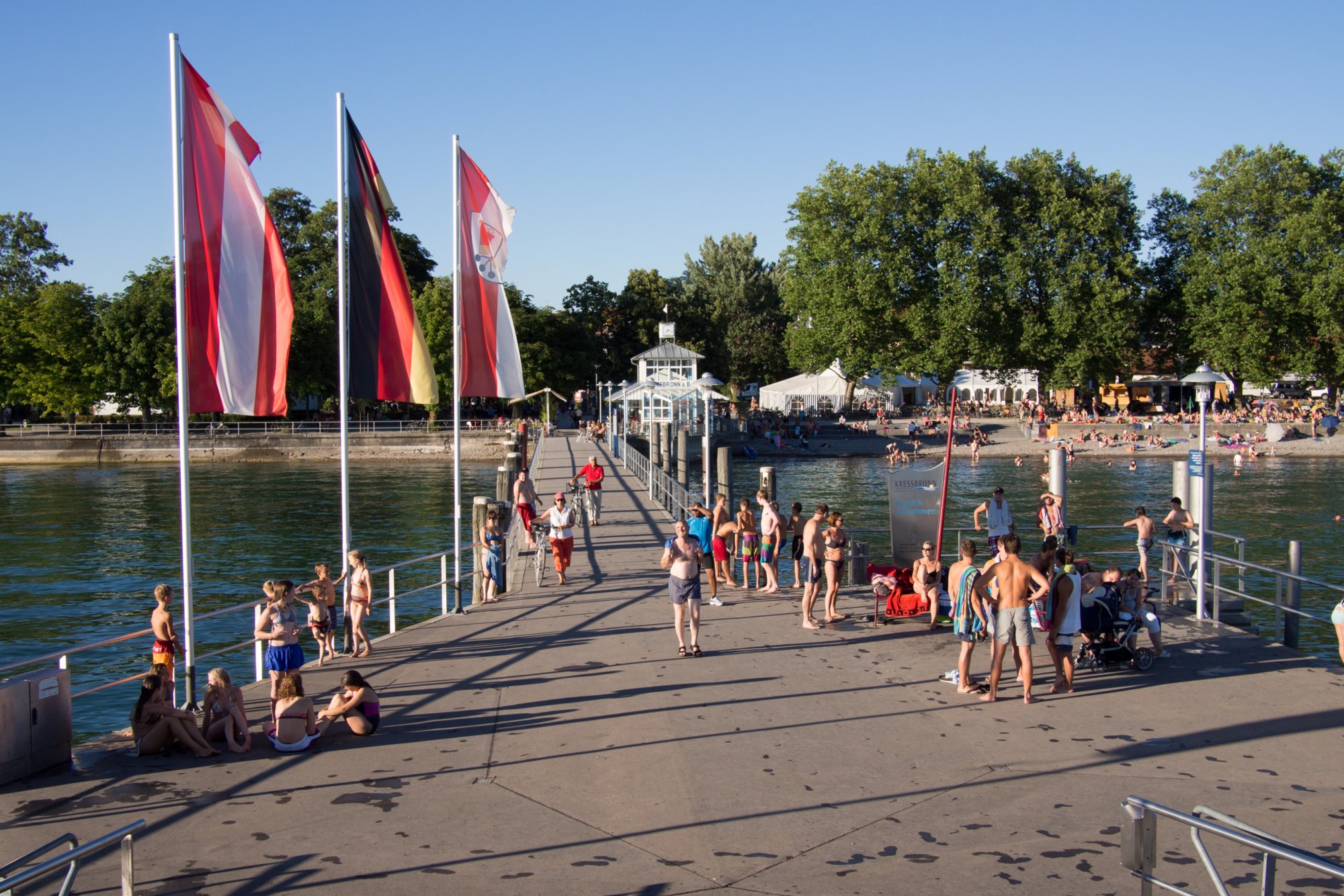 Kressbronn Bodenseeschiffahrt: Lindau, Abfahrt in Lindau , Wasserburg, Nonnenhorn, Kressbronn, Langenargen, Friedrichshafen, Immenstaad, Hagnau, Meersburg, Mainau, Einfahrt Konstanz, Stadtbummel durch Konstanz und per Schiff zurück nach Lindau.