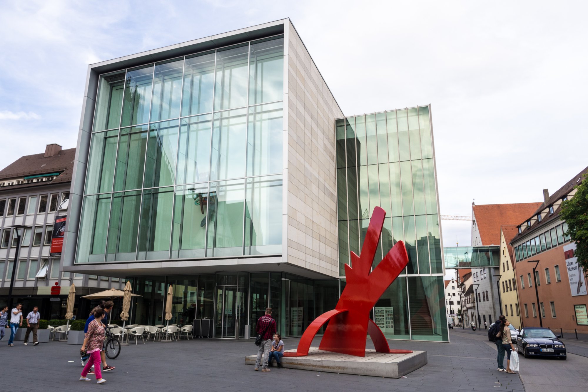 Kunsthalle Weishaupt in Ulm mit Red Dog von Keith Haring Rundgang 2 in Ulm