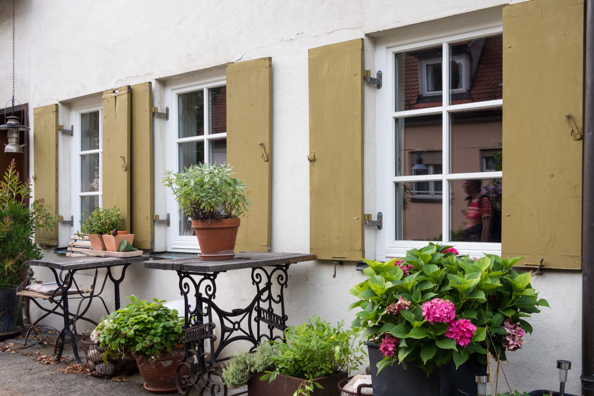 Dorf auf der Mauer beim Seelengraben Rundgang 2 in Ulm