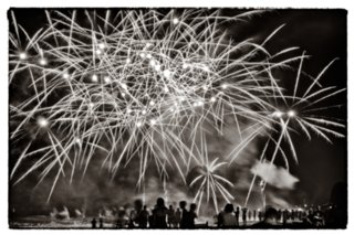 20100814_italien_feuerwek_113-bearb-bw