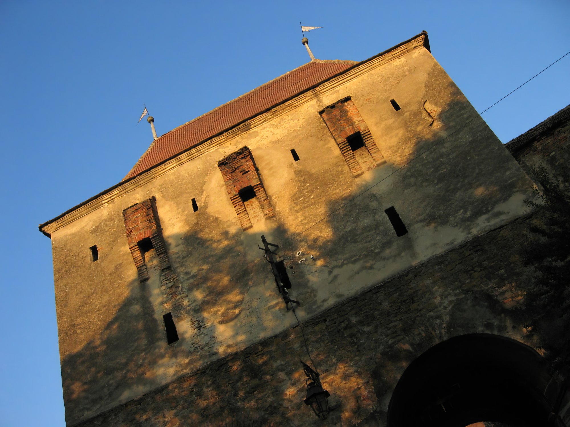 gold_33-topaz-enhance Abendstimmung in Sighisoara mit goldenem Sonnenlicht