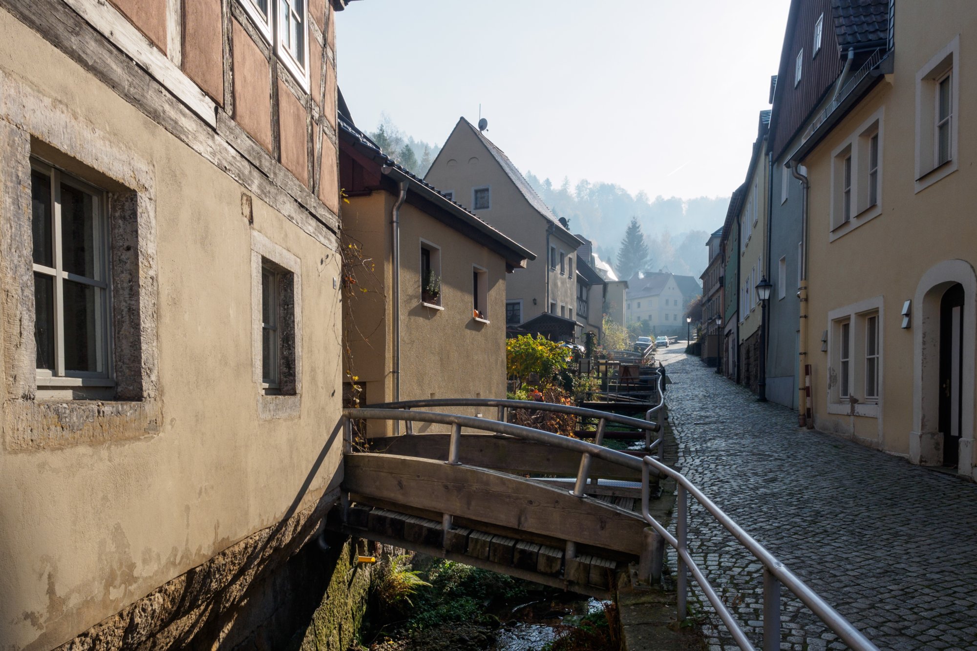 Aufstieg nach Pfaffendorf Aufstieg nach Pfaffendorf. Wanderung von Königstein auf den Pfaffenstein und zurück.