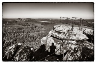 20090901_085038-bearb-bw