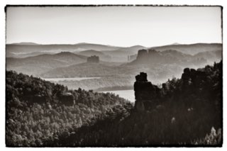 20090901_085148-bearb-bw