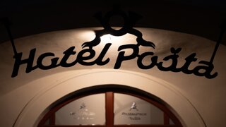 P1197435