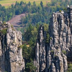 2026-08-21_Felsenlabyrint_Besedice