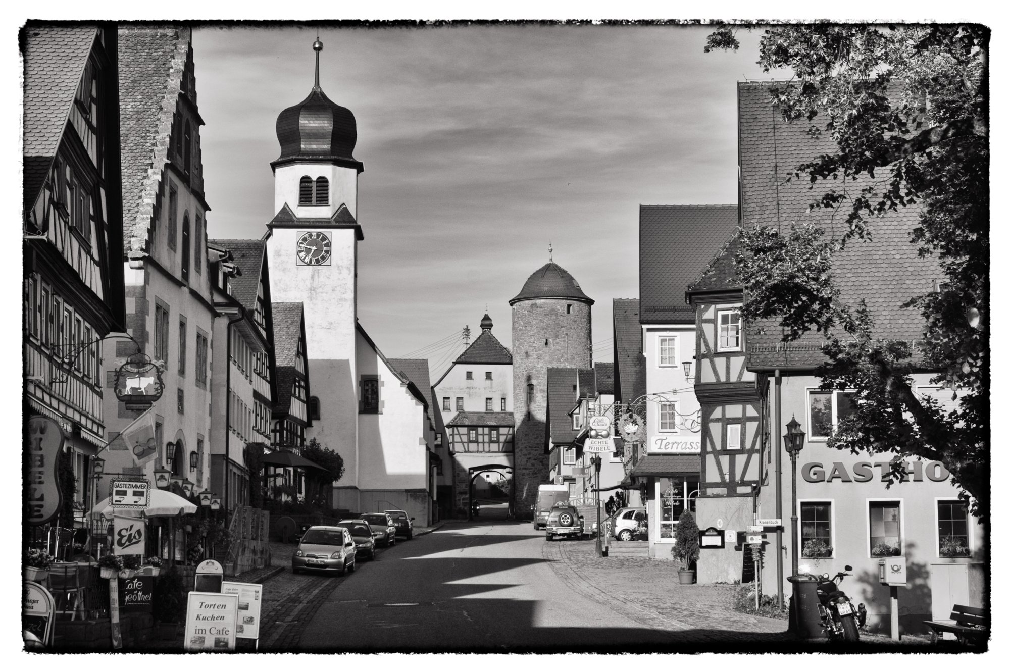 Langenburg Langenburg. Wanderung von Bächlingen über Oberregenbach mach Unterregenbach. Von Unterregenbach ber den Panoramaweg nach Langenburg und zurück nach Bächlingen.