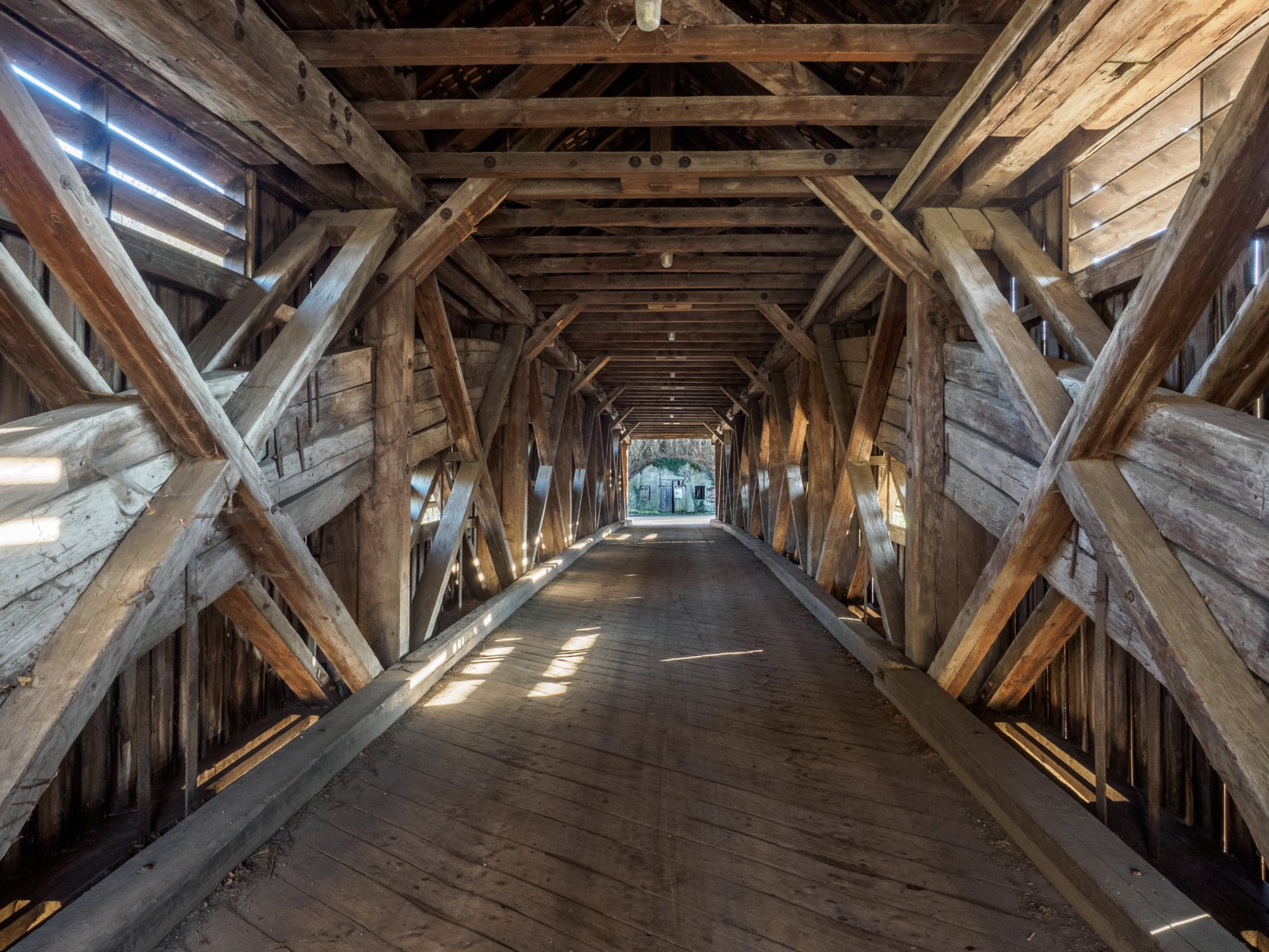 Unterregenbach Wanderung von Bächlingen über Oberregenbach und Unterregenbach. Von dort über den Panoramaweg nach Langenburg und zurück nach Bächlingen.