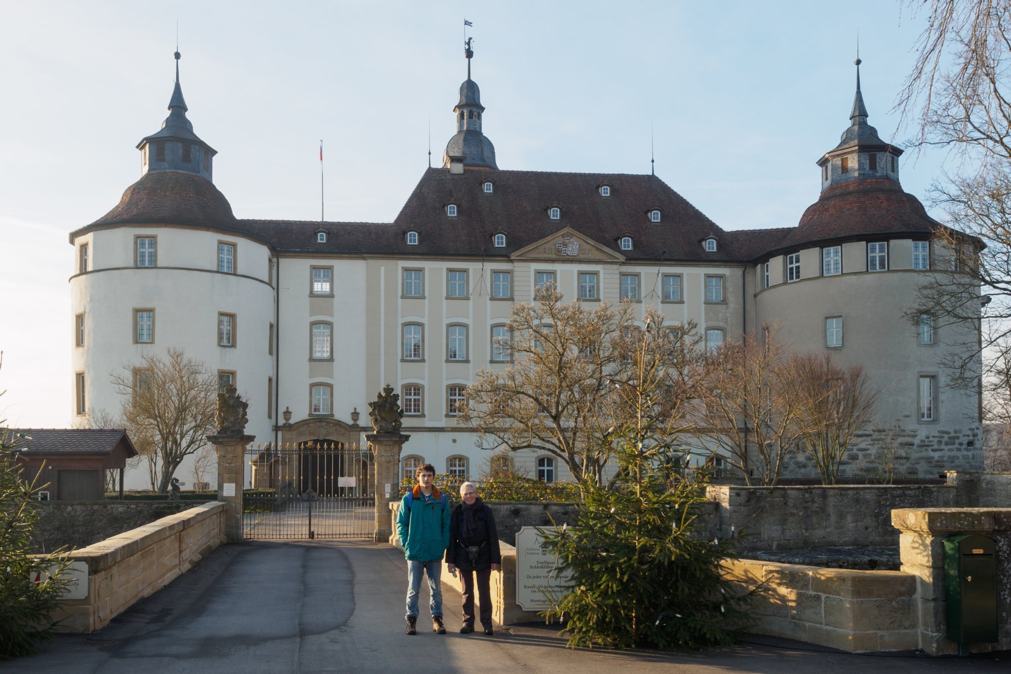 Langenburg Wanderung von Bächlingen über Oberregenbach und Unterregenbach. Von dort über den Panoramaweg nach Langenburg und zurück nach Bächlingen.