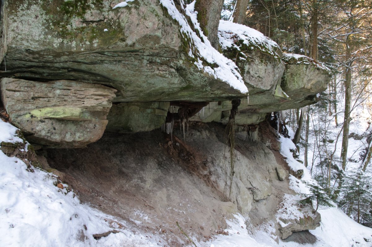 Winter-Wanderung zu den Hörrschbacgwasserfällen Winter-Wanderung von Murrhardt zu den Hörschbachwasserfällen und über Waltersberg zurück nach Murrhardt.