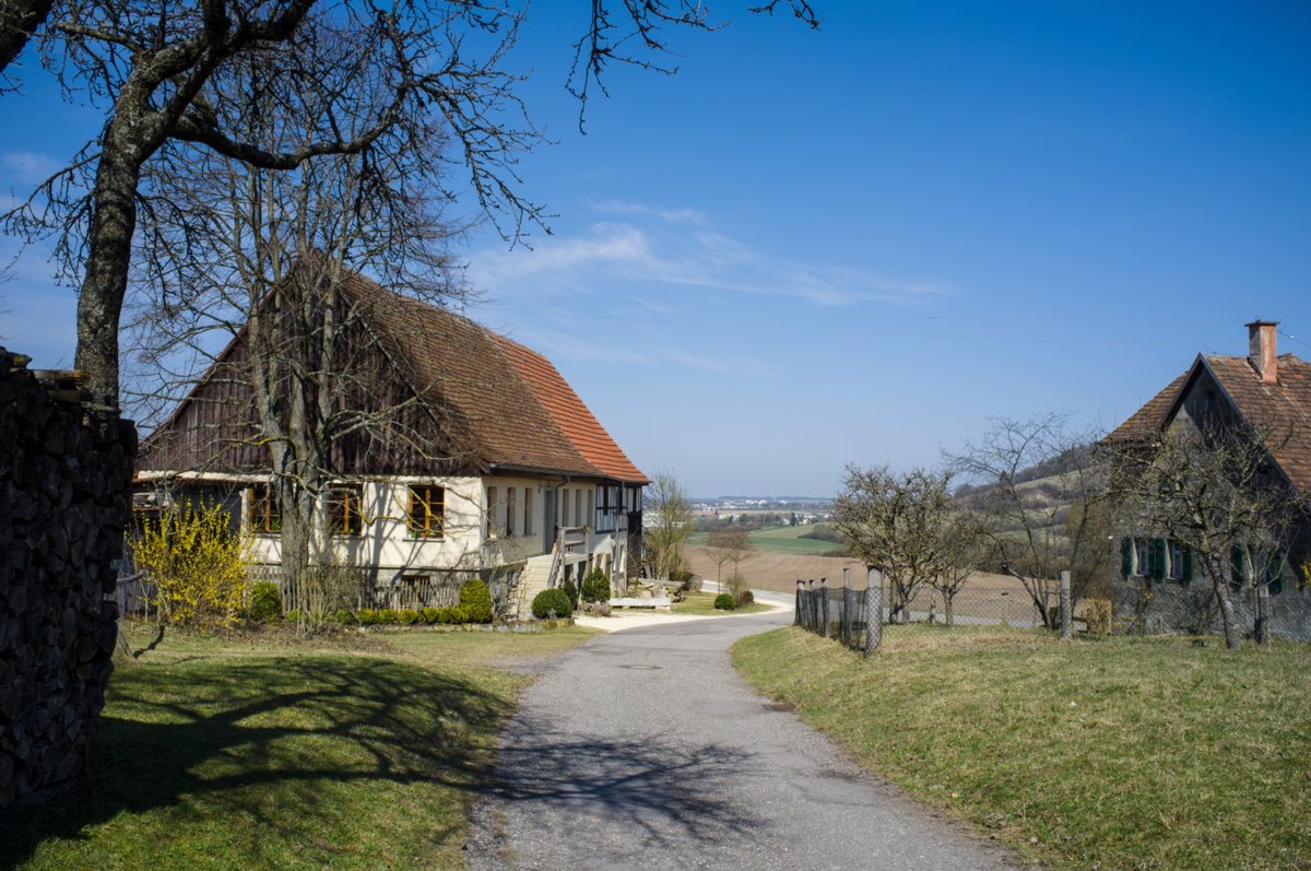 Schenkenbecher-Weg bei Michelbach Hagenhof. Schenkenbecher-Weg bei Michelbach.